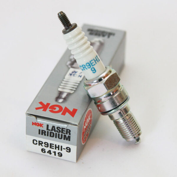 Busi NGK Laser Iridium Honda CRF 250 / CBR 1000RR Kode CR9EHI-9 - Gambar 2