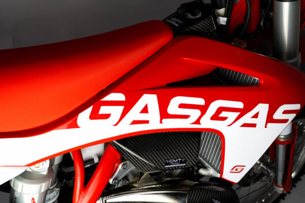 Cover tank Carbon Cover Tangki Gasgas Enduro 2021-2023 - Gambar 6