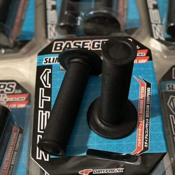 Handgrip Zeta Base-Grip Slim Closed End Hitam